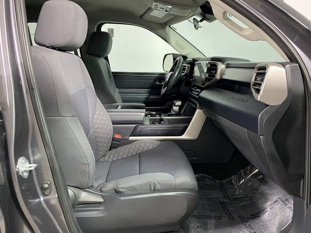 Used 2022 Toyota Tundra SR5 w/ SR5 Convenience Package image 8