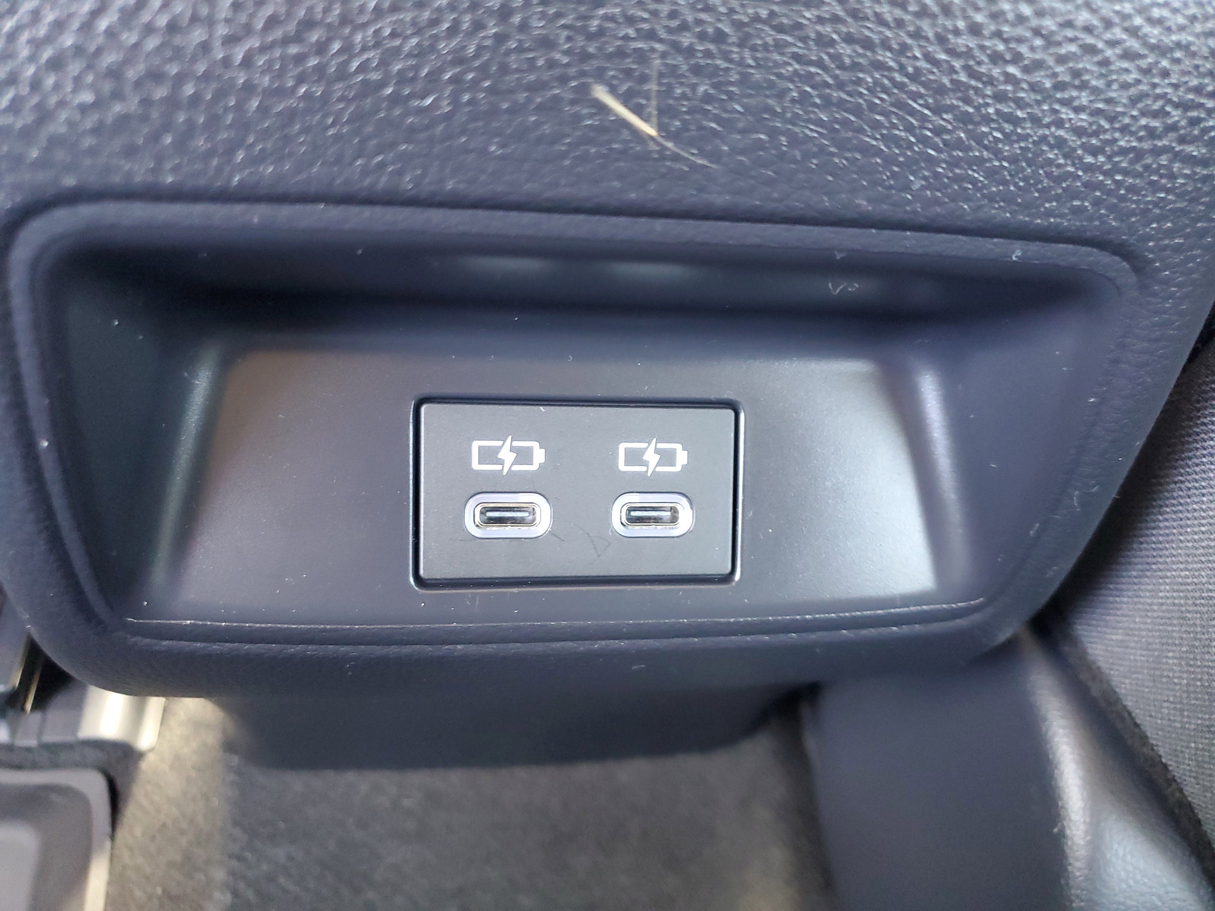 Used 2025 Toyota Corolla LE image 12