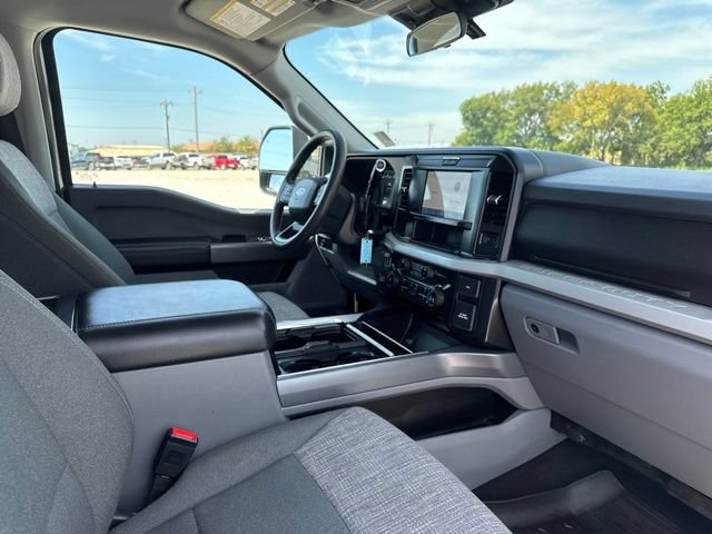 Used 2025 Ford F250 XLT w/ FX4 Off-Road Package AWD/4WD image 22