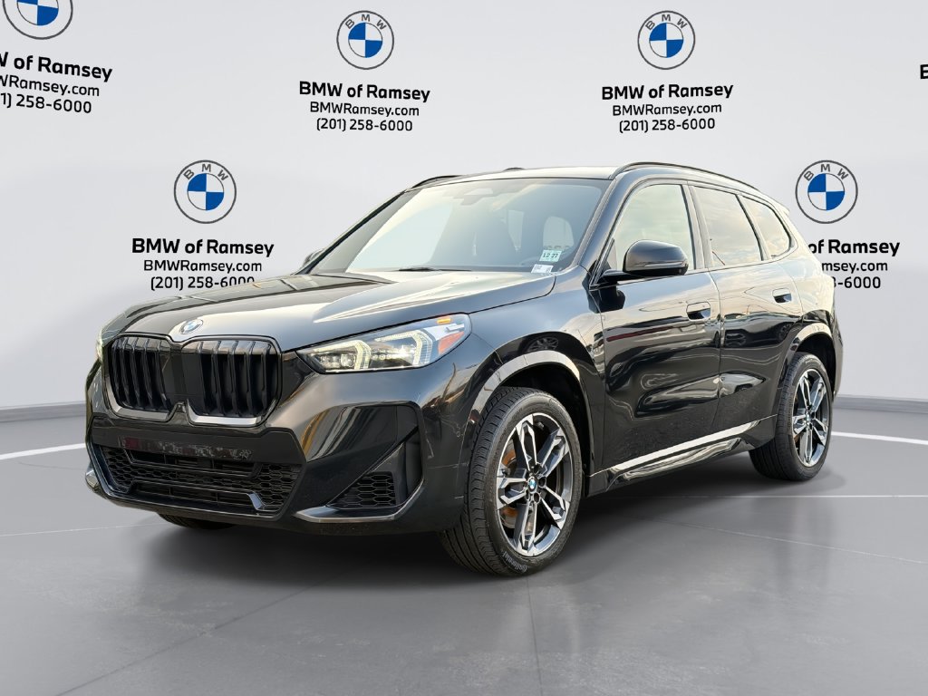 Used 2023 BMW X1 xDrive28i w/ Premium Package AWD/4WD image 1