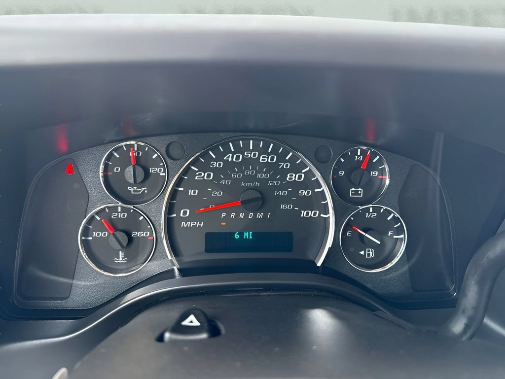 New 2026 Chevrolet Express 2500 w/ Driver Convenience Package RWD image 21