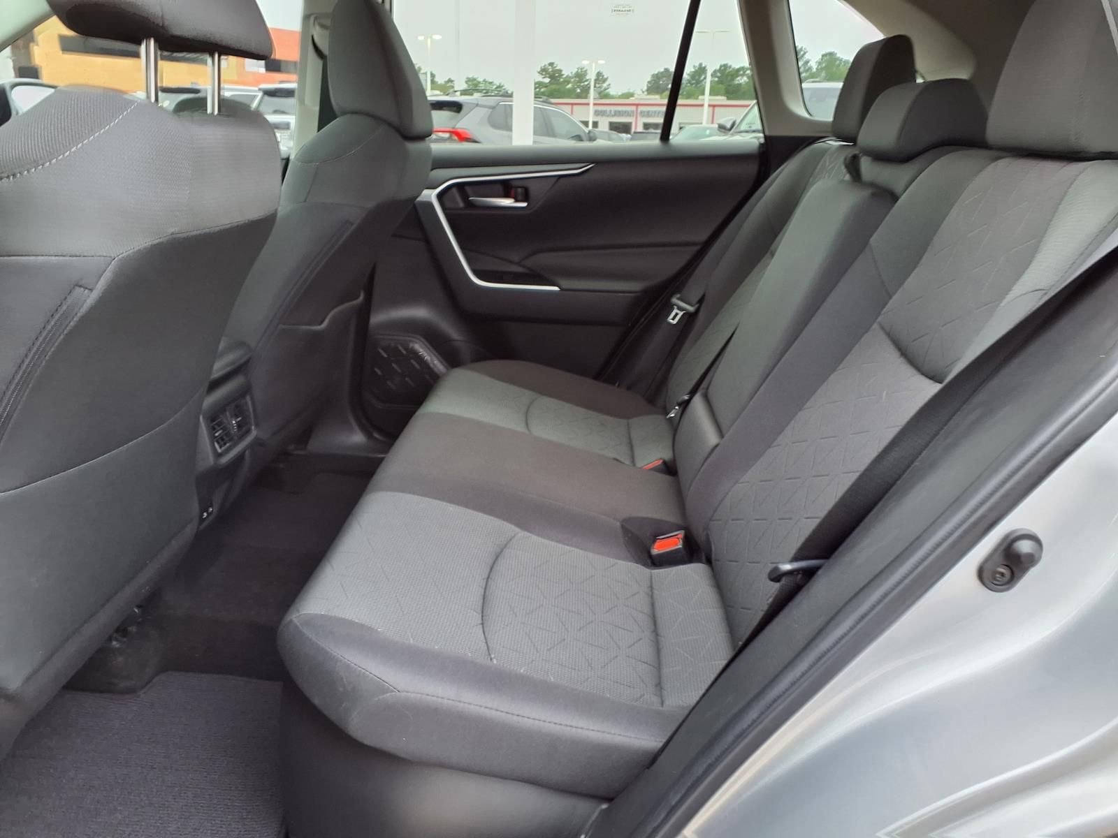 Certified 2023 Toyota RAV4 XLE w/ Convenience Package AWD/4WD image 20