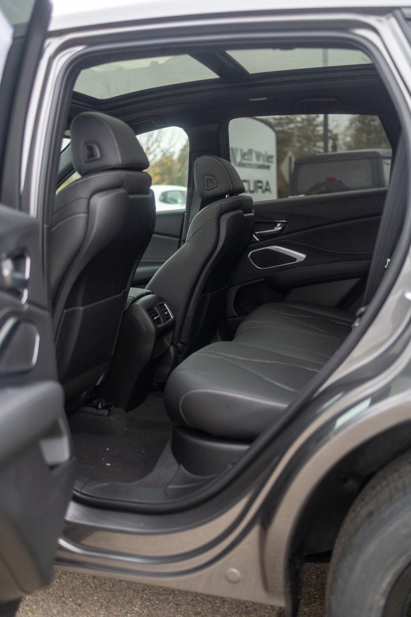 New 2026 Acura RDX SH-AWD image 35