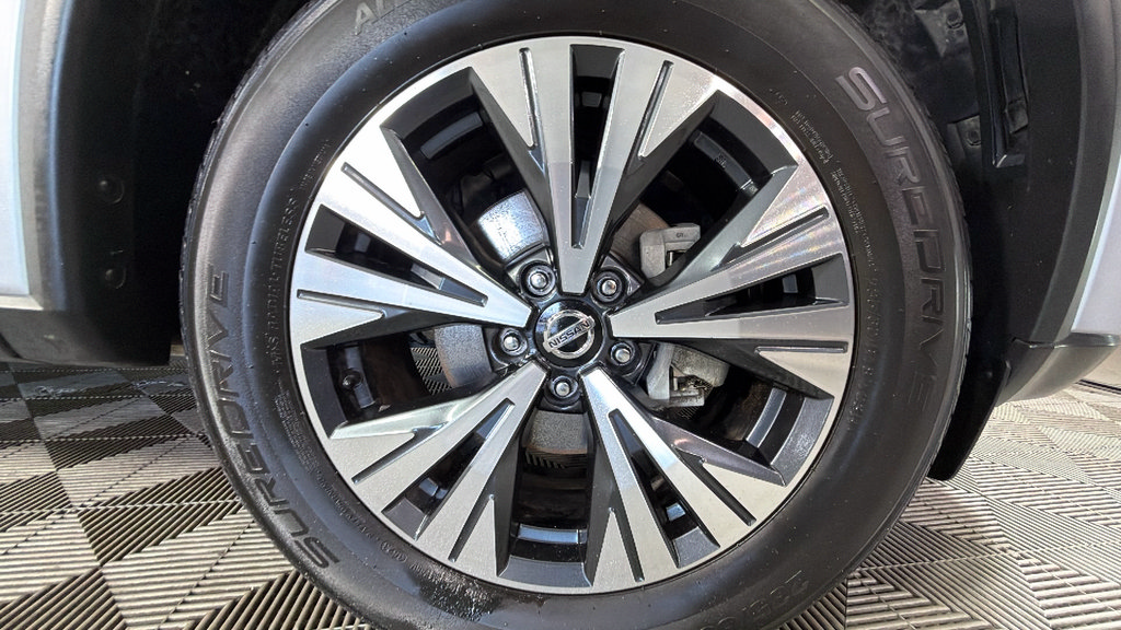 Used 2021 Nissan Rogue SV FWD image 35