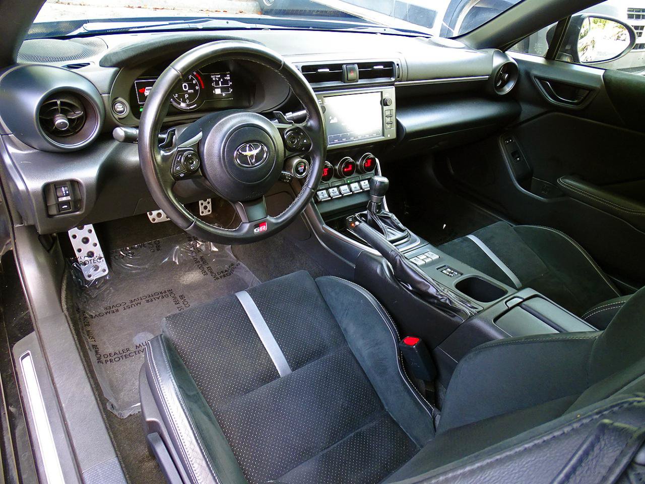 Used 2023 Toyota GR86 Premium RWD image 20