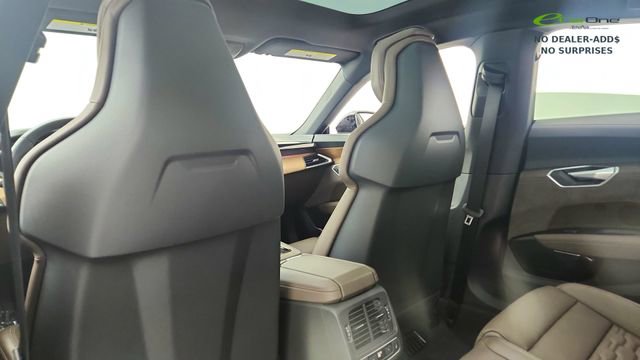 Used 2023 Audi e-tron GT Premium Plus w/ Executive Package AWD/4WD image 31