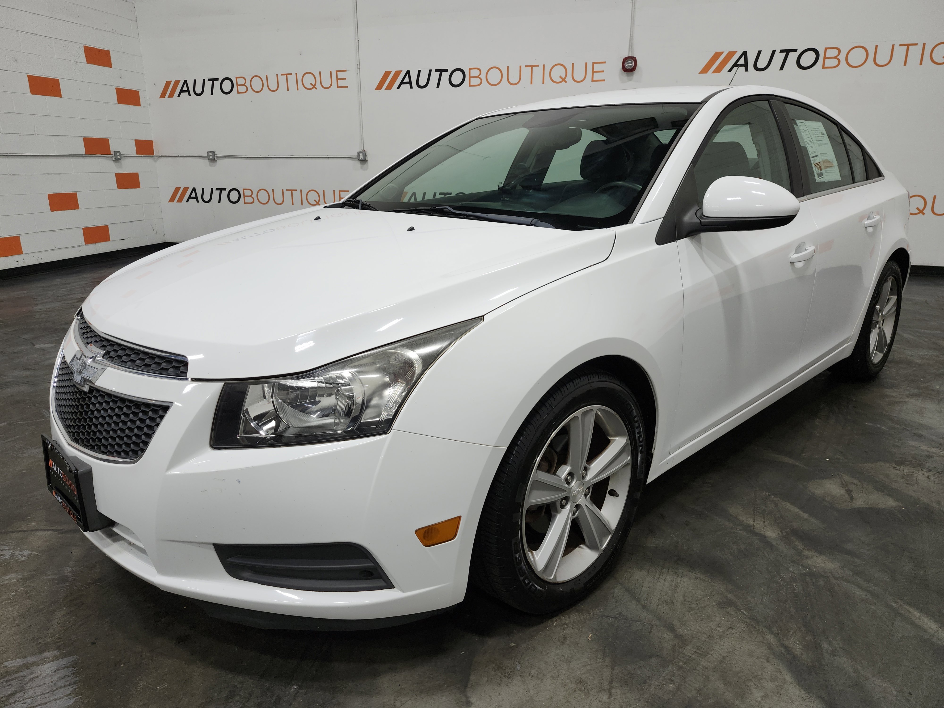 Used 2013 Chevrolet Cruze LT image 10