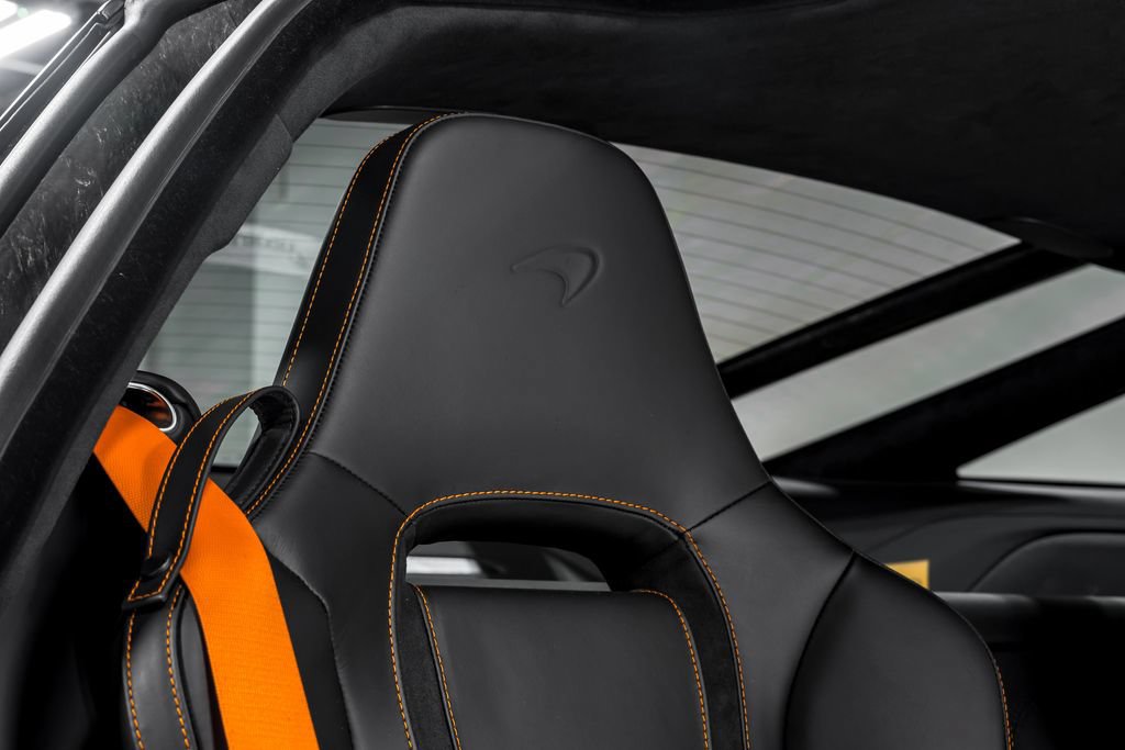 Used 2026 McLaren 750S RWD image 32