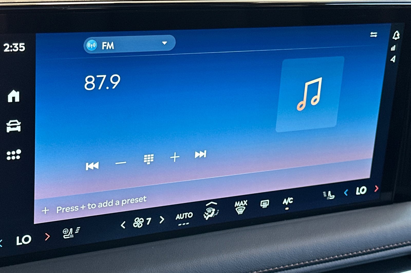 New 2025 Lincoln Aviator AWD w/ Equipment Group 101A image 18