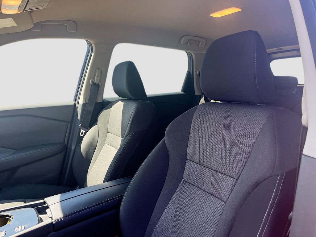 Used 2026 Nissan Rogue SV image 19