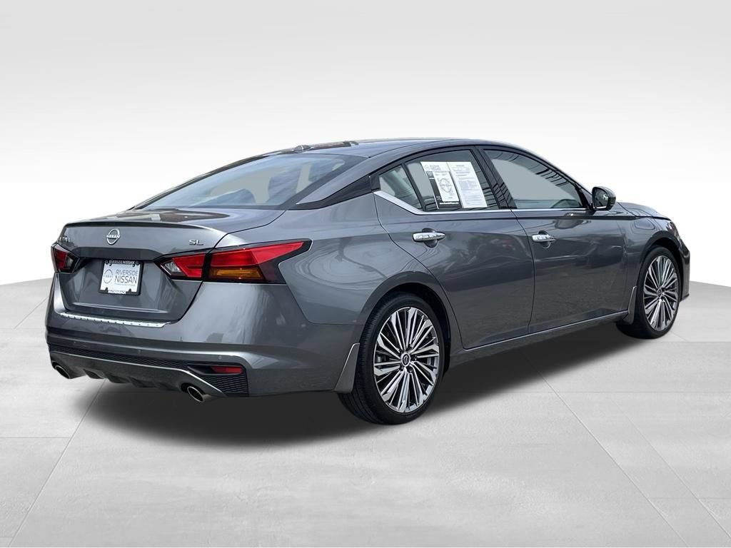 Certified 2023 Nissan Altima 2.5 SL FWD image 5
