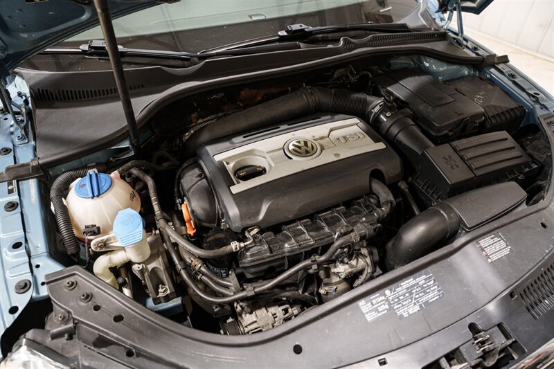 Used 2009 Volkswagen Eos Komfort FWD image 26