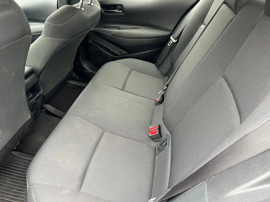 Used 2022 Toyota Corolla LE image 10