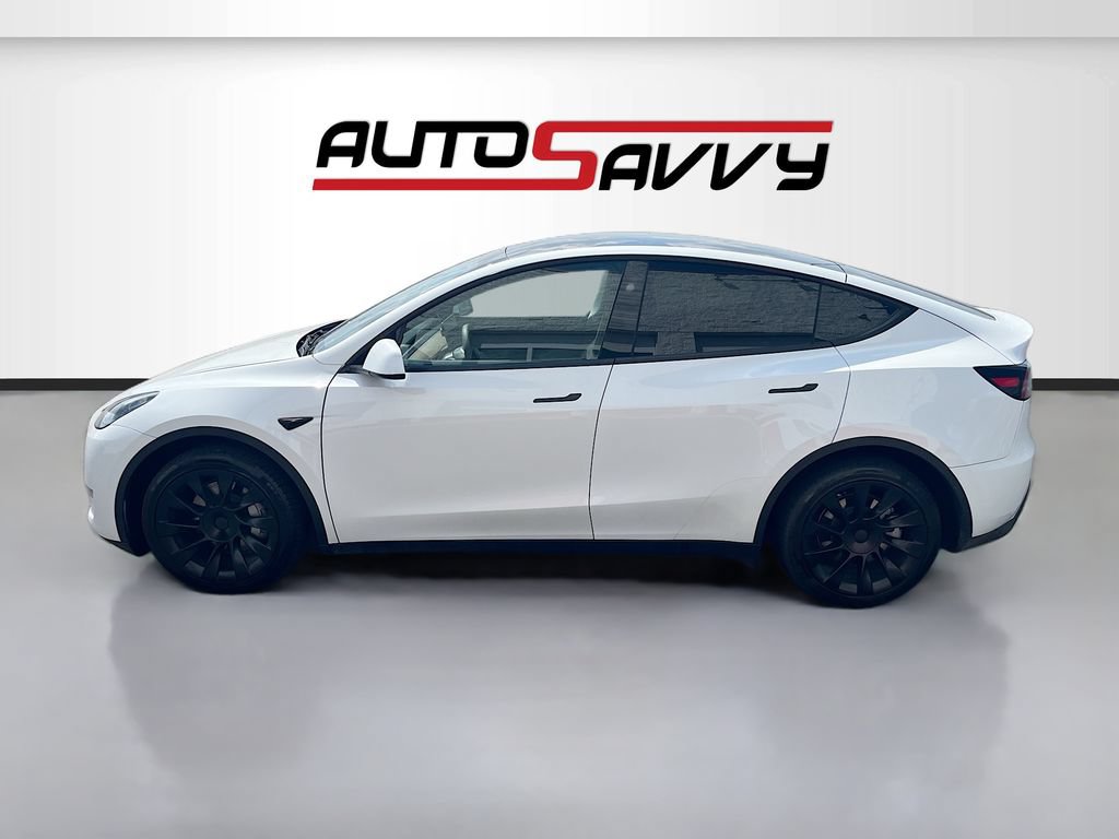 Used 2025 Tesla Model Y Long Range AWD/4WD image 4