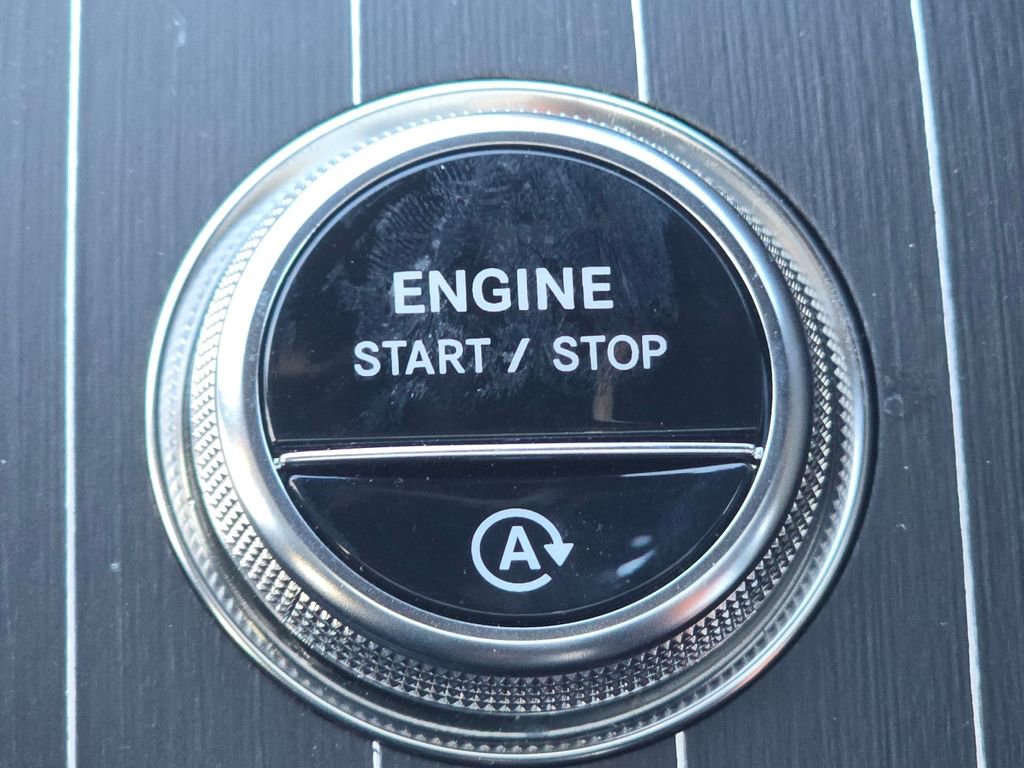 Certified 2026 Mercedes-Benz GLC 300 4MATIC image 36