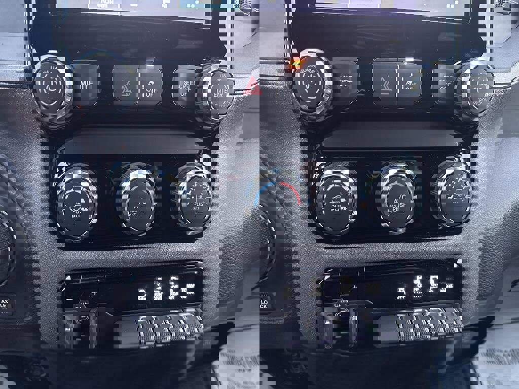 New 2026 RAM 1500 Classic Warlock image 19