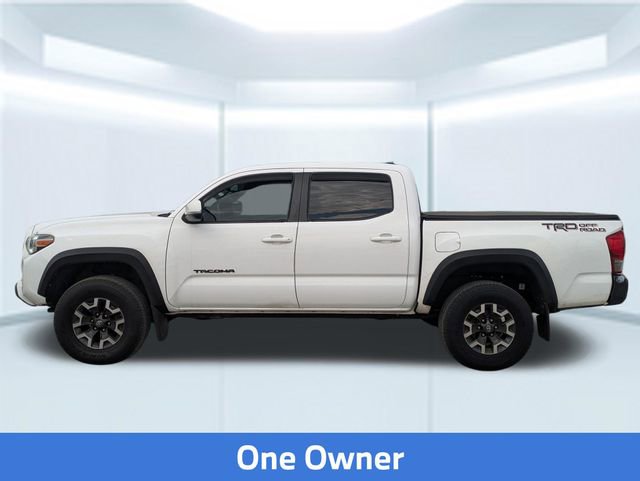 Used 2017 Toyota Tacoma TRD Off-Road w/ Tow Package RWD video 2