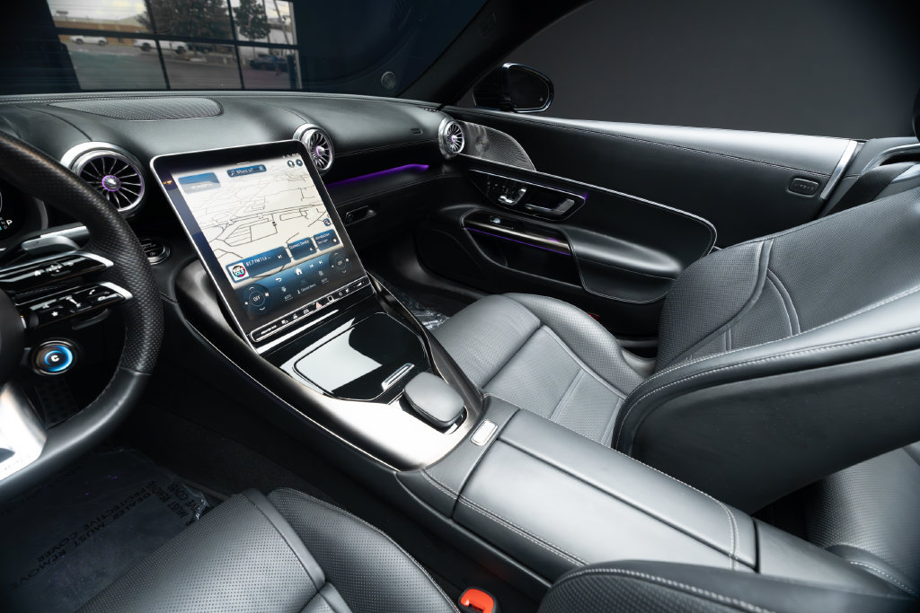 Used 2023 Mercedes-Benz SL 43 AMG image 31