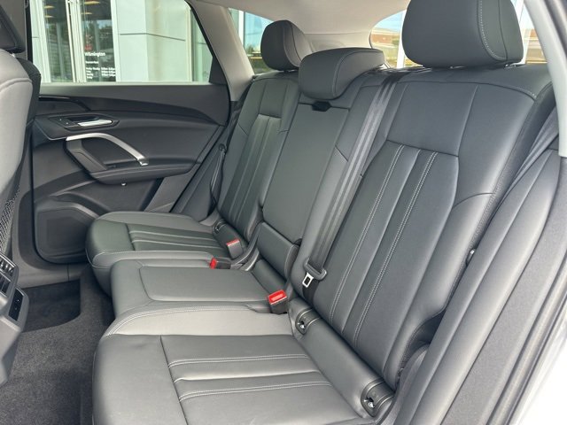 New 2025 Audi Q5 Premium image 10