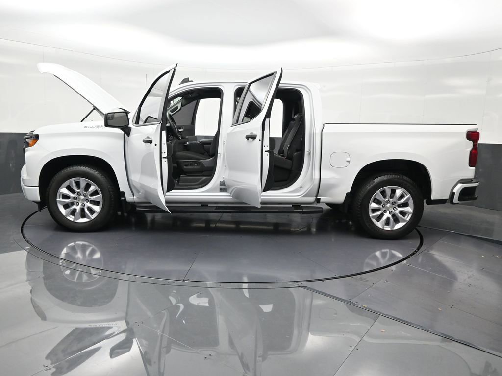 Used 2024 Chevrolet Silverado 1500 Custom image 34