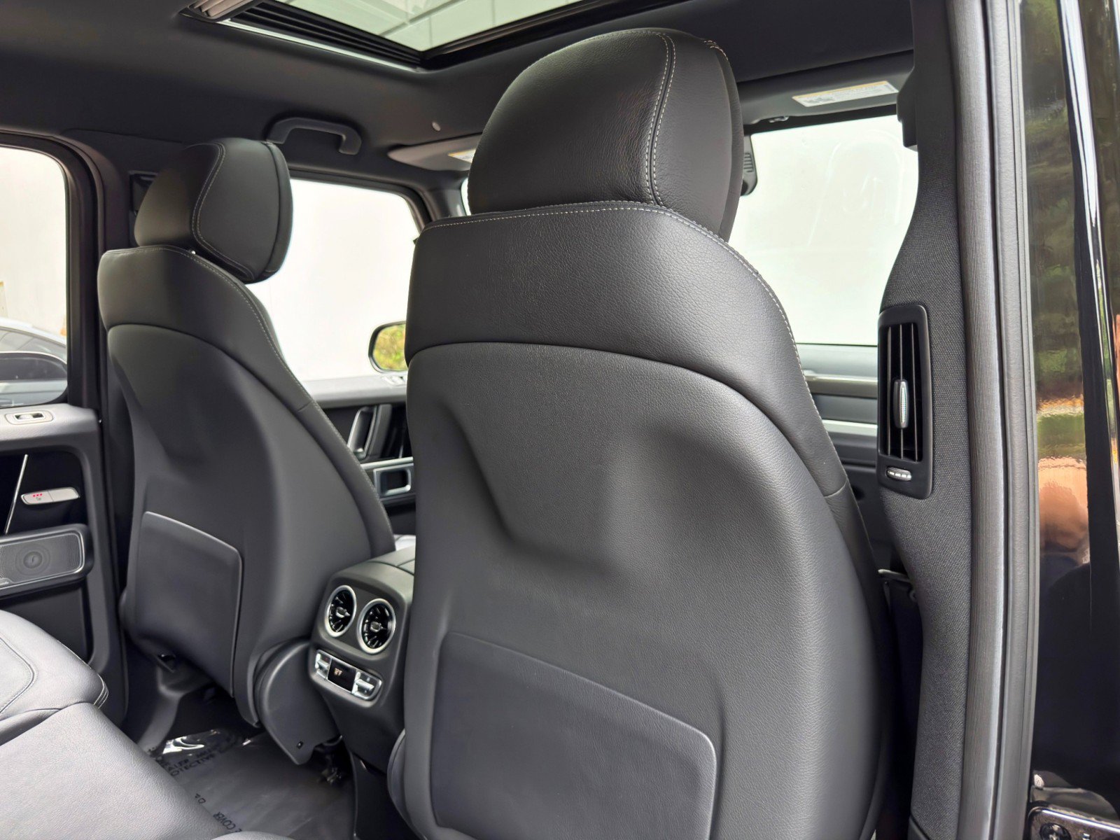 Used 2021 Mercedes-Benz G 550 image 41