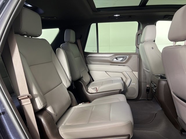 Used 2022 Chevrolet Tahoe Z71 w/ Z71 Off-Road Package image 16