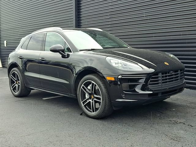 Certified 2021 Porsche Macan Turbo AWD/4WD image 9