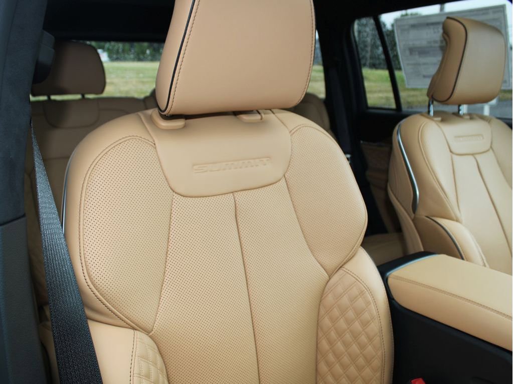 New 2025 Jeep Grand Cherokee Summit image 34