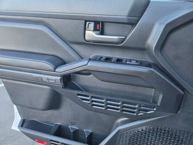 Used 2024 Toyota Tacoma TRD Off-Road AWD/4WD image 20