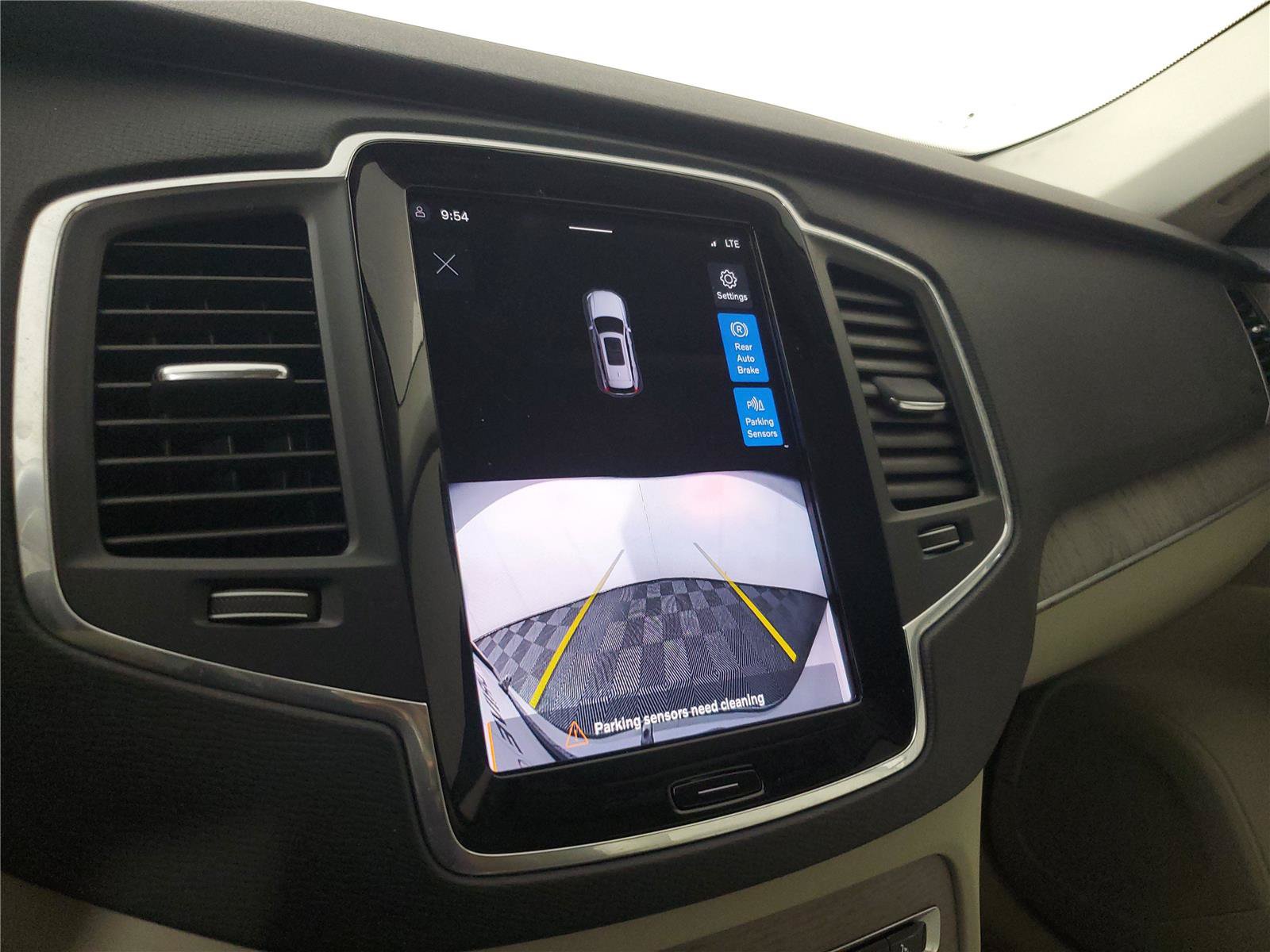 Certified 2025 Volvo XC90 T8 Core AWD/4WD image 29