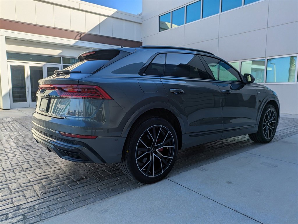 Used 2023 Audi Q8 Premium Plus image 4