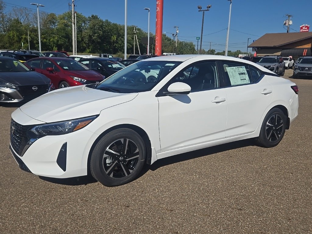 New 2025 Nissan Sentra SV image 3