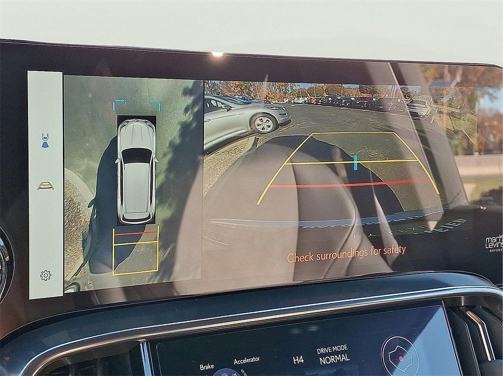 Used 2023 Lexus LX 600 4WD w/ Luxury Package image 21