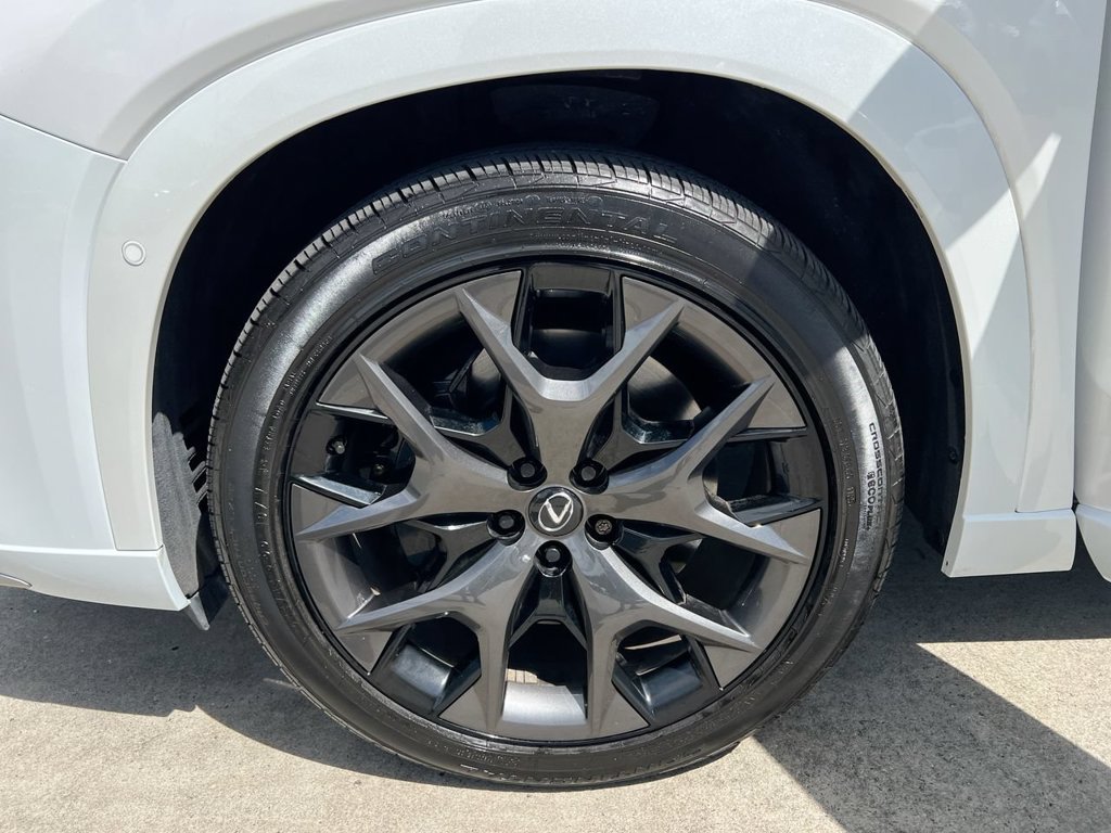 Certified 2025 Lexus TX 500h AWD w/ Technology Package image 9