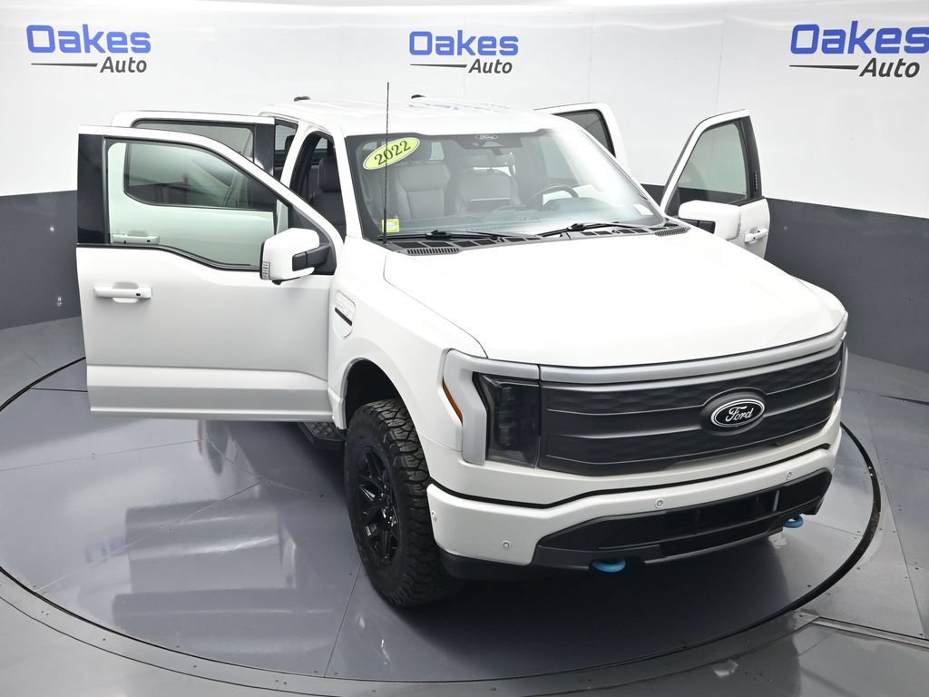 Used 2022 Ford F150 Lightning Lariat AWD/4WD image 59