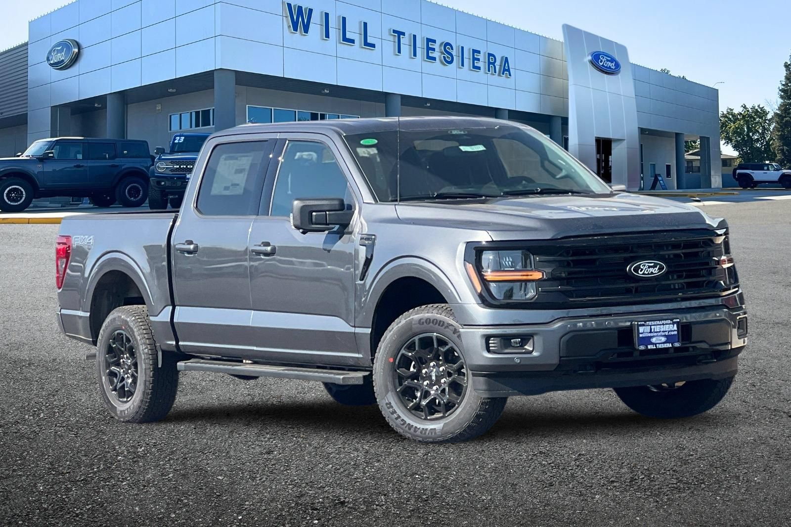 New 2026 Ford F150 XLT w/ Equipment Group 302A MID AWD/4WD image 2