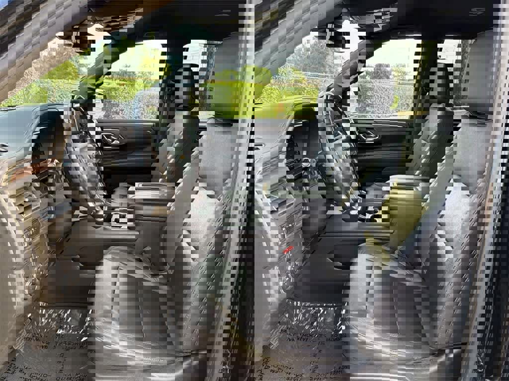 Used 2023 Chevrolet Tahoe LT image 24