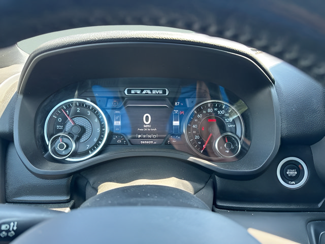 Used 2019 RAM 1500 Big Horn AWD/4WD image 15