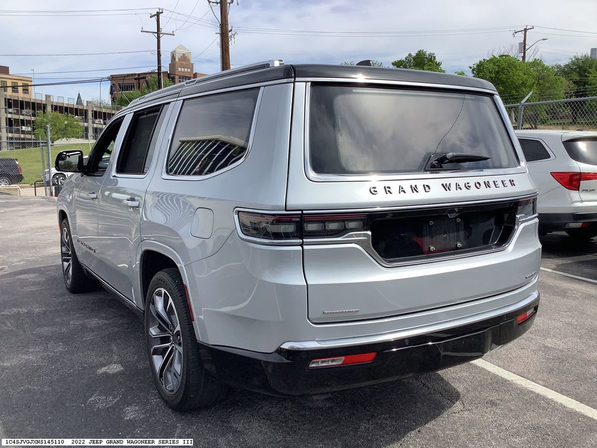 Used 2022 Jeep Grand Wagoneer Series III image 5