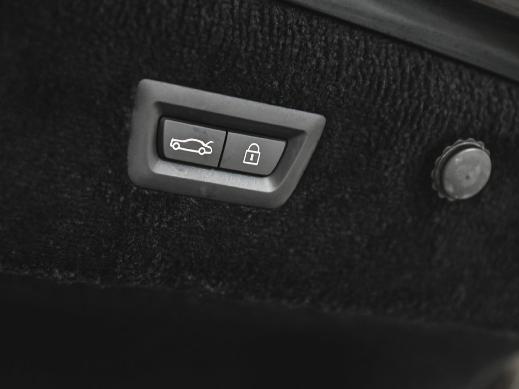 Used 2022 Rolls-Royce Ghost Black Badge AWD/4WD image 40