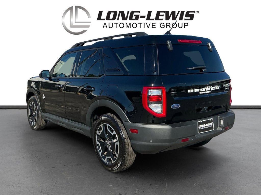 Used 2024 Ford Bronco Sport Outer Banks w/ Tech Package AWD/4WD image 4