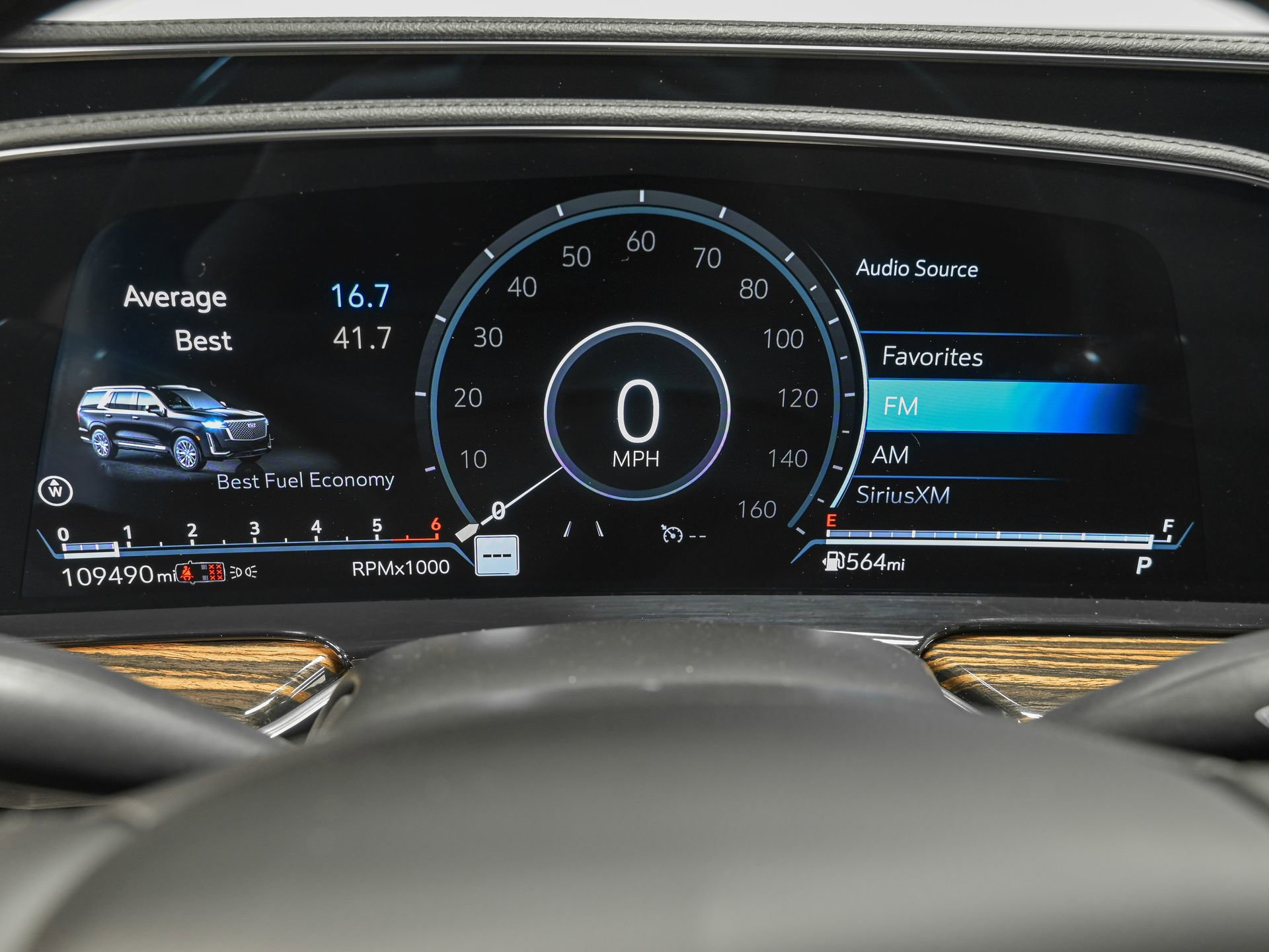 Used 2023 Cadillac Escalade ESV Luxury image 21