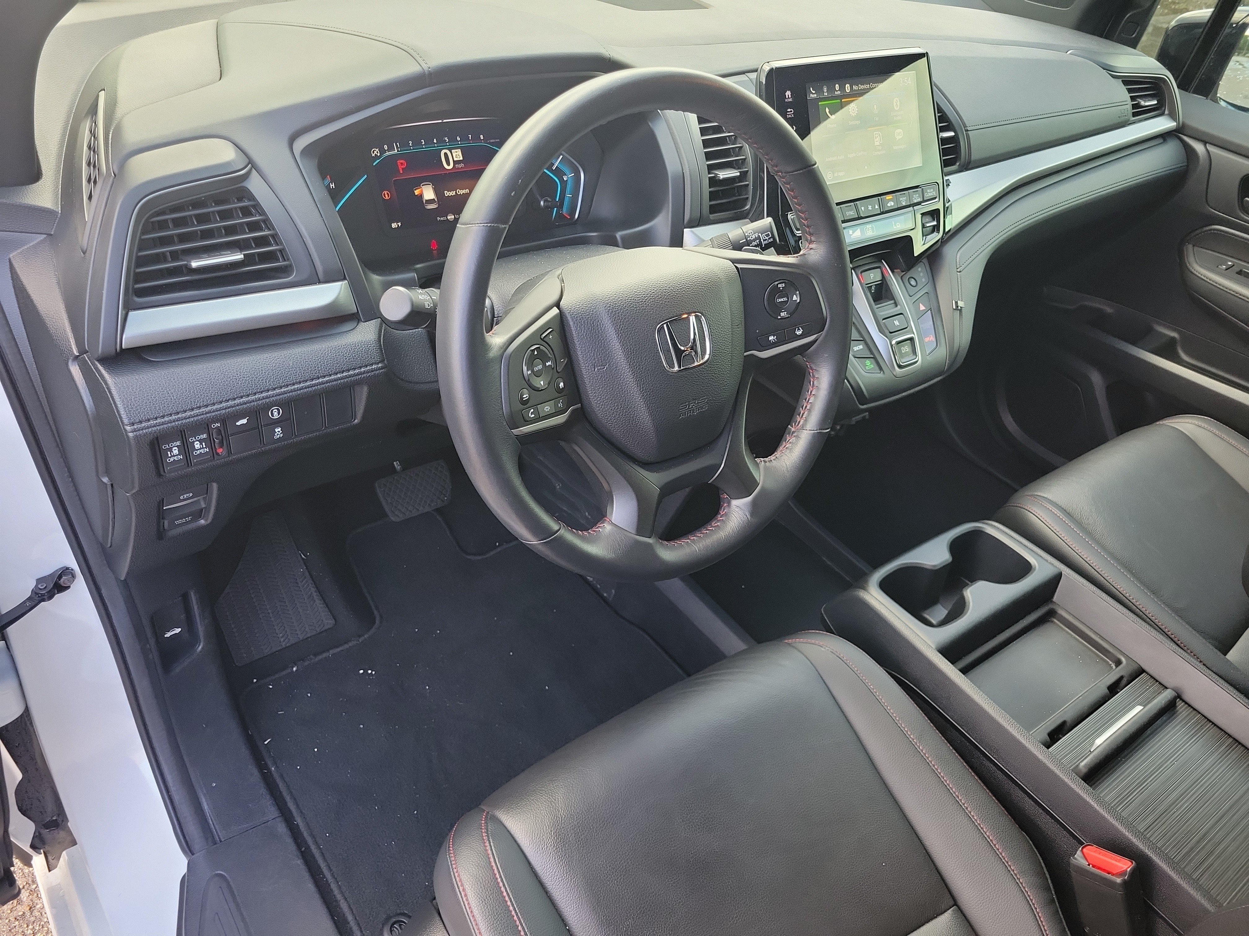 Used 2024 Honda Odyssey Sport image 12
