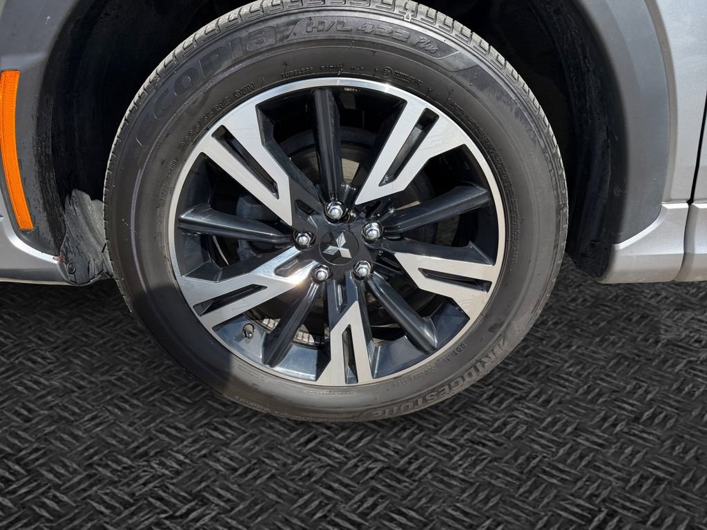 Used 2024 Mitsubishi Eclipse Cross SEL image 11
