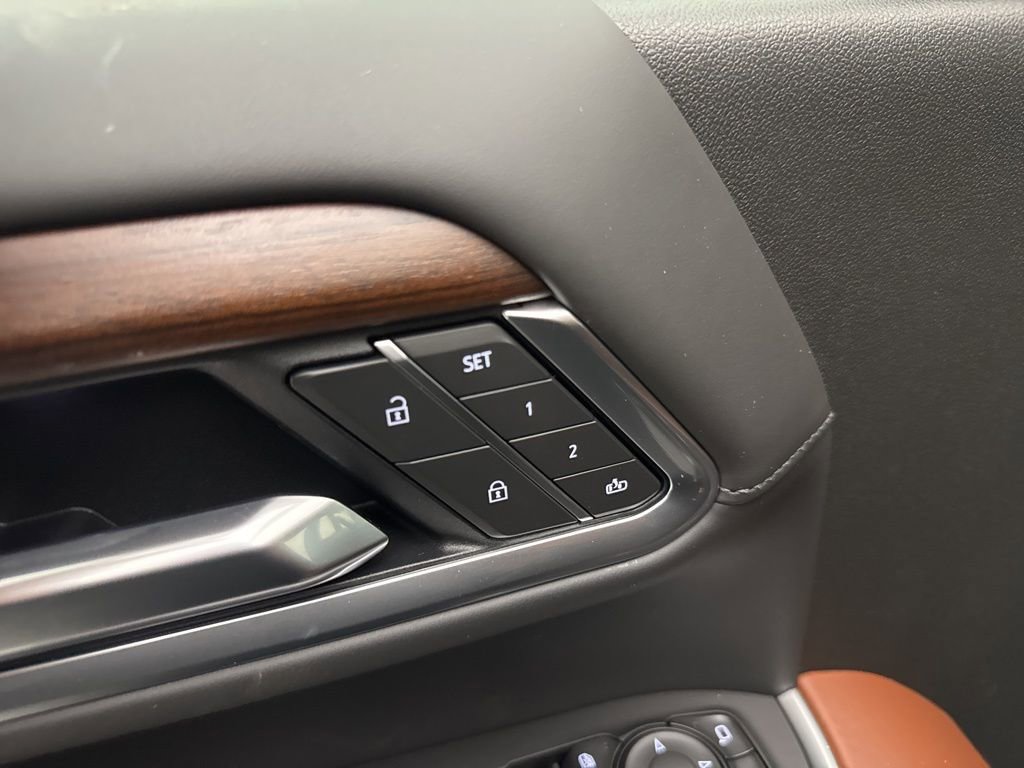 New 2026 GMC Sierra 2500 Denali Ultimate image 24