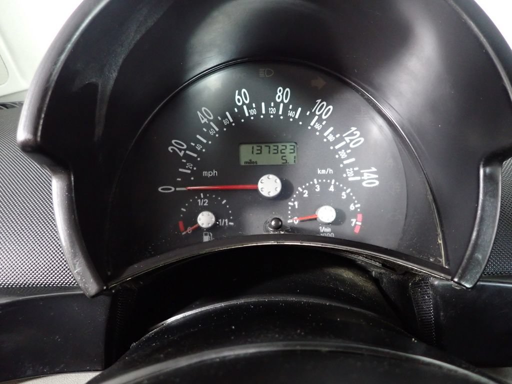Used 2000 Volkswagen Beetle GLS FWD image 22