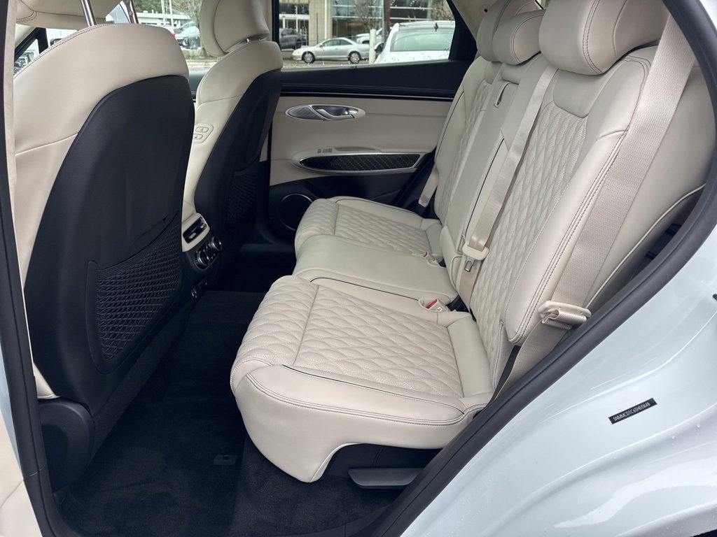 New 2025 Genesis GV70 3.5T Sport w/ Sport Prestige Package image 41