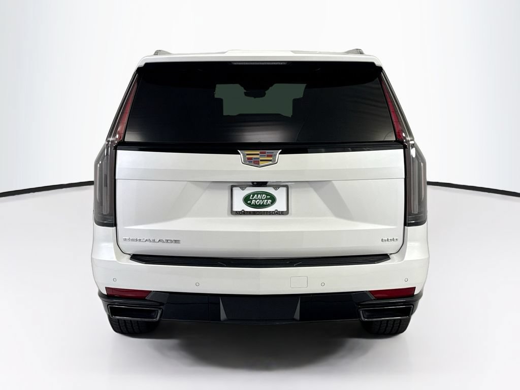 Used 2022 Cadillac Escalade Sport Platinum AWD/4WD image 6