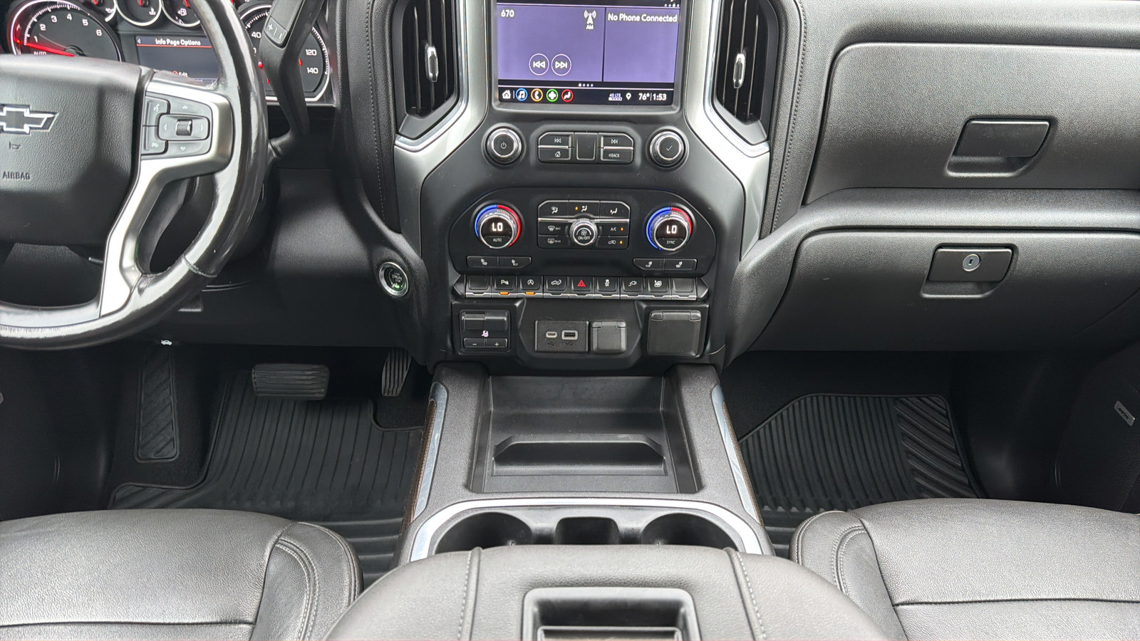 Used 2019 Chevrolet Silverado 1500 RST AWD/4WD image 17