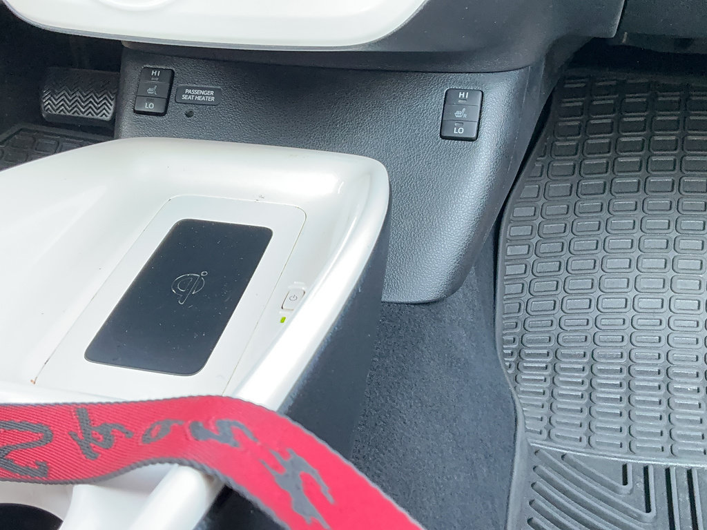 Used 2017 Toyota Prius Four Touring w/ Premium Convenience Package FWD image 29